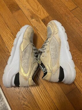 P448 Women's Sneakers in Cream and Gold